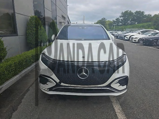 2024 Mercedes-Benz EQS 580 4MATIC SUV, photograph 1
