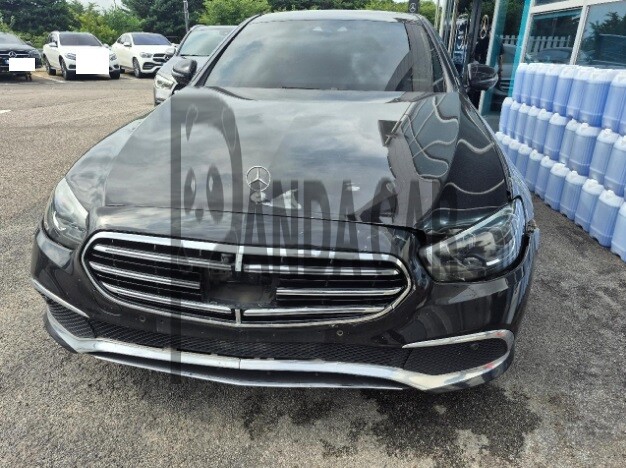 2023 Mercedes-Benz E350 4MATIC, photograph 1