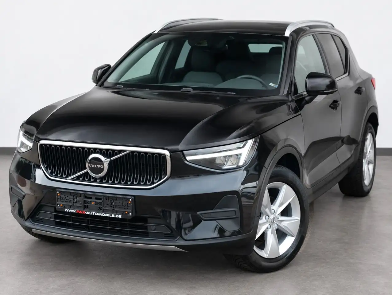 2024 Volvo XC40 Core 2WD NAVI+AHK+ALARM+LANE+CARPLAY, photograph 1