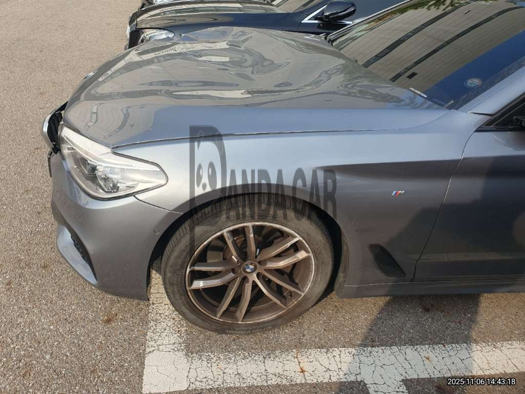 2017 BMW 520d, photograph 3