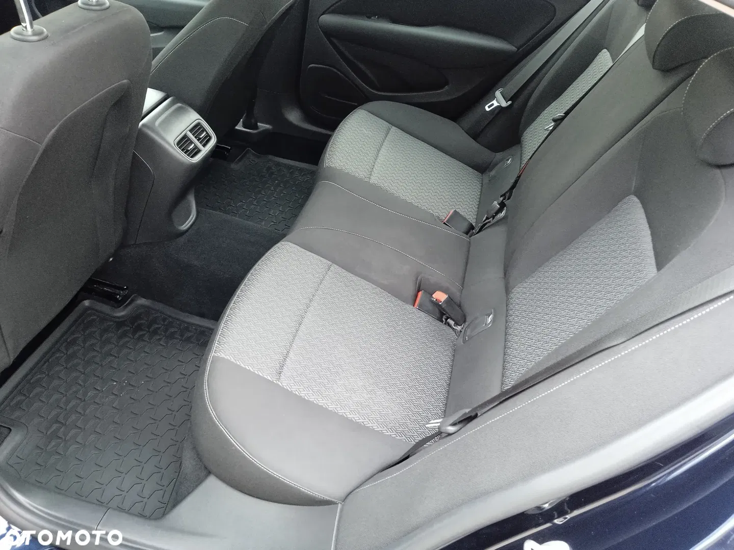 2018 Opel Insignia 1.5 T Enjoy S&S, photograph 9
