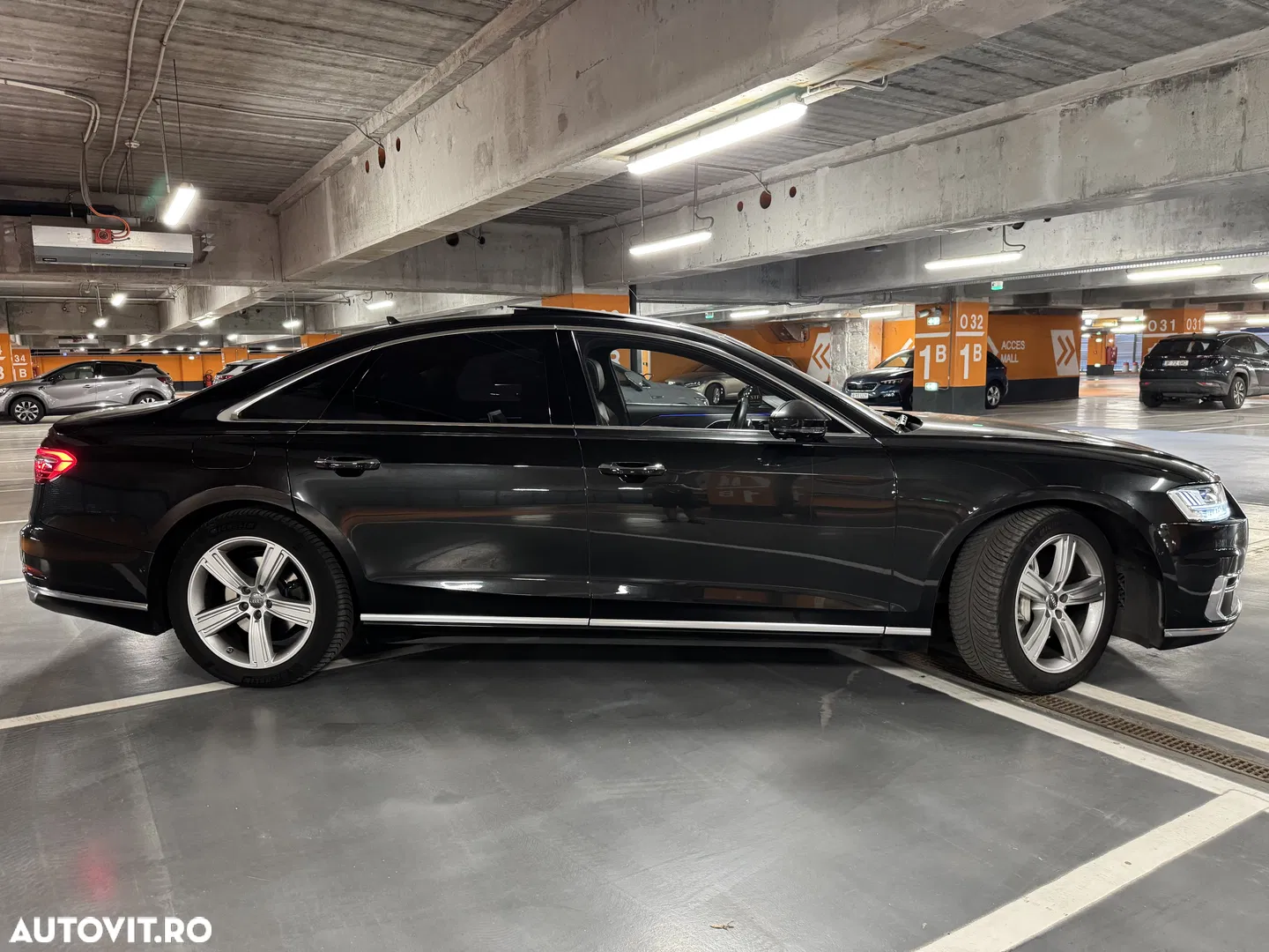 2019 Audi A8, photograph 4