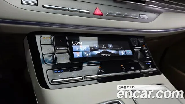 2021 Hyundai Grandeur Exclusive, photograph 1