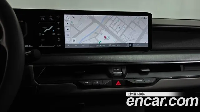 Kia EV9 Long Range 4WD — photo 1 of 40
