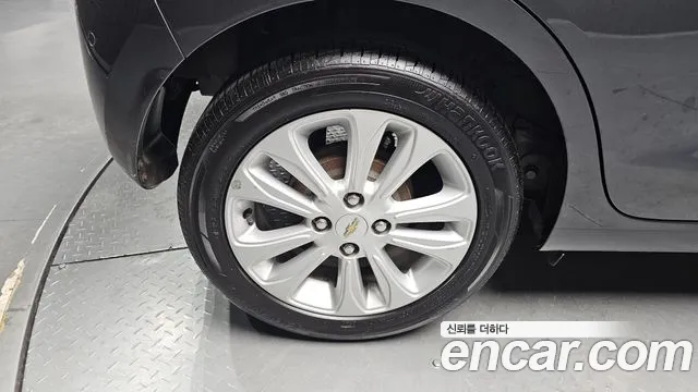 ChevroletGMDaewoo Spark LTZ — photo 1 of 30
