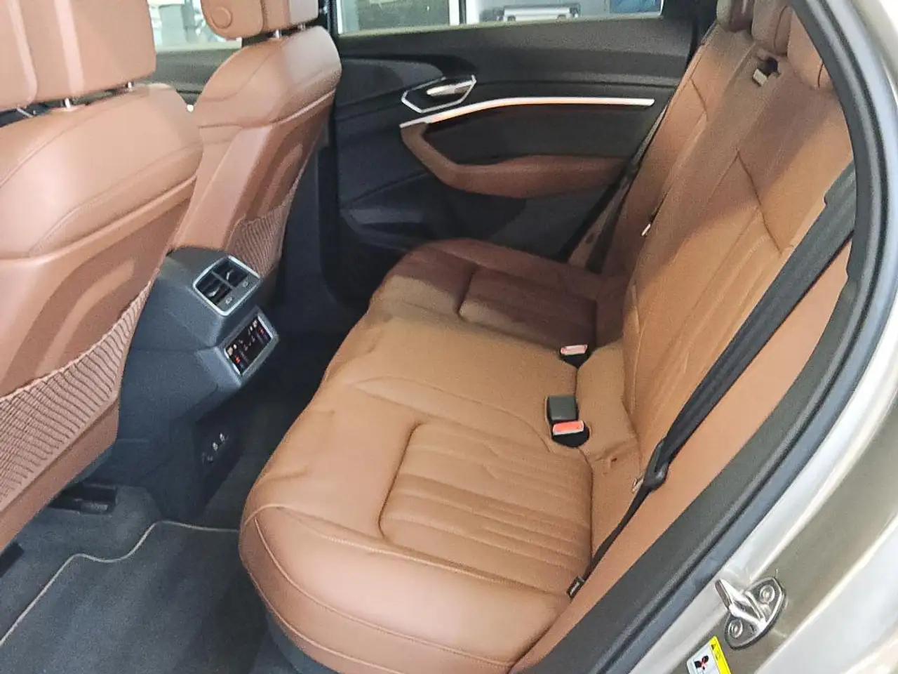 2024 Audi Q8 e-tron 55 S line ACC AHK HuD PANO MASSAGE 22Z, photograph 10