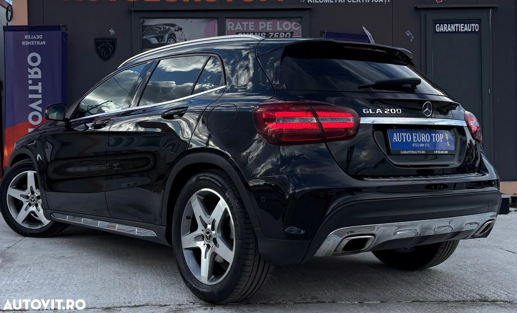 2019 Mercedes-Benz GLA 200 7G-DCT AMG Line, photograph 9