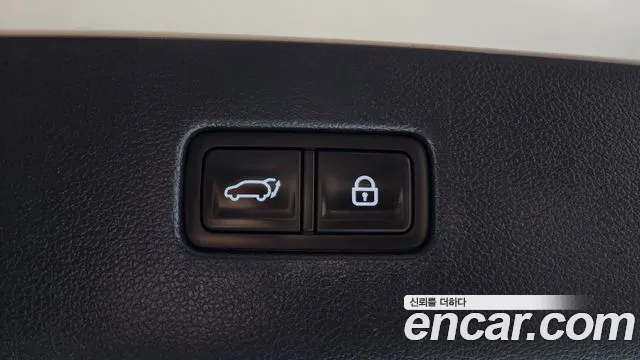 Genesis GV80 3.0 Diesel AWD — photo 1 of 39