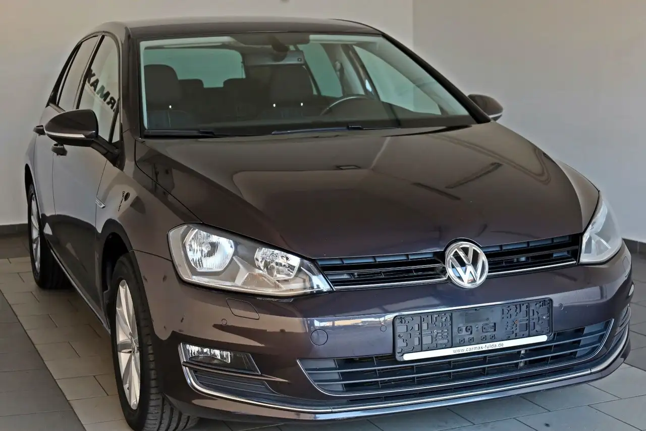 2015 Volkswagen Golf VII Lim. Lounge SH,PDC,SR+WR, photograph 7