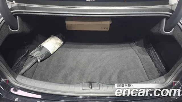 2023 Genesis G80 Gasoline 2.5 Turbo AWD, photograph 2