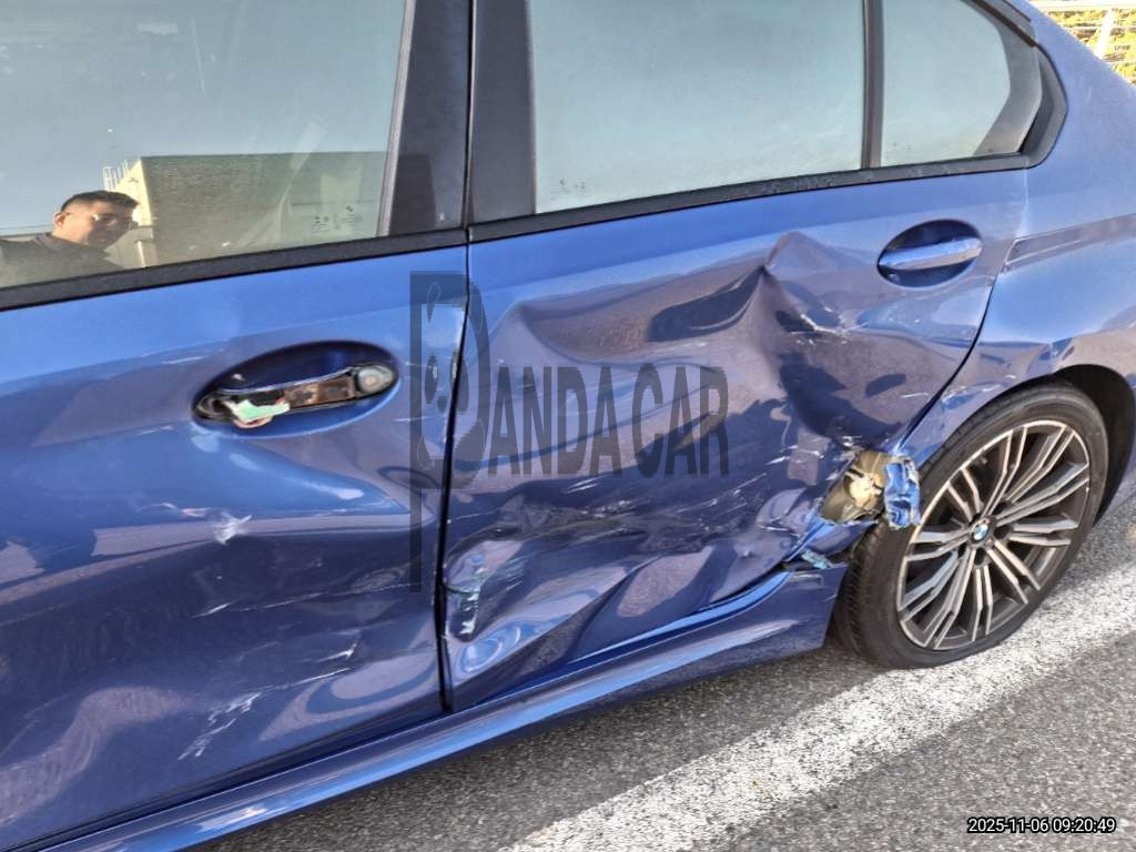 2021 BMW 320d, photograph 4