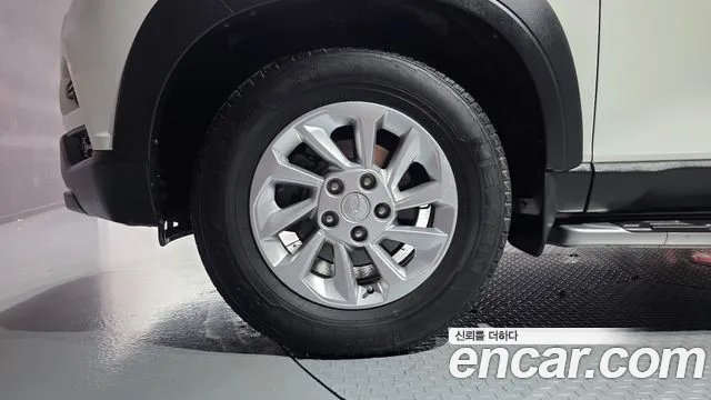 KG_Mobility_Ssangyong Rexton Diesel 2.2 4WD — photo 1 of 20
