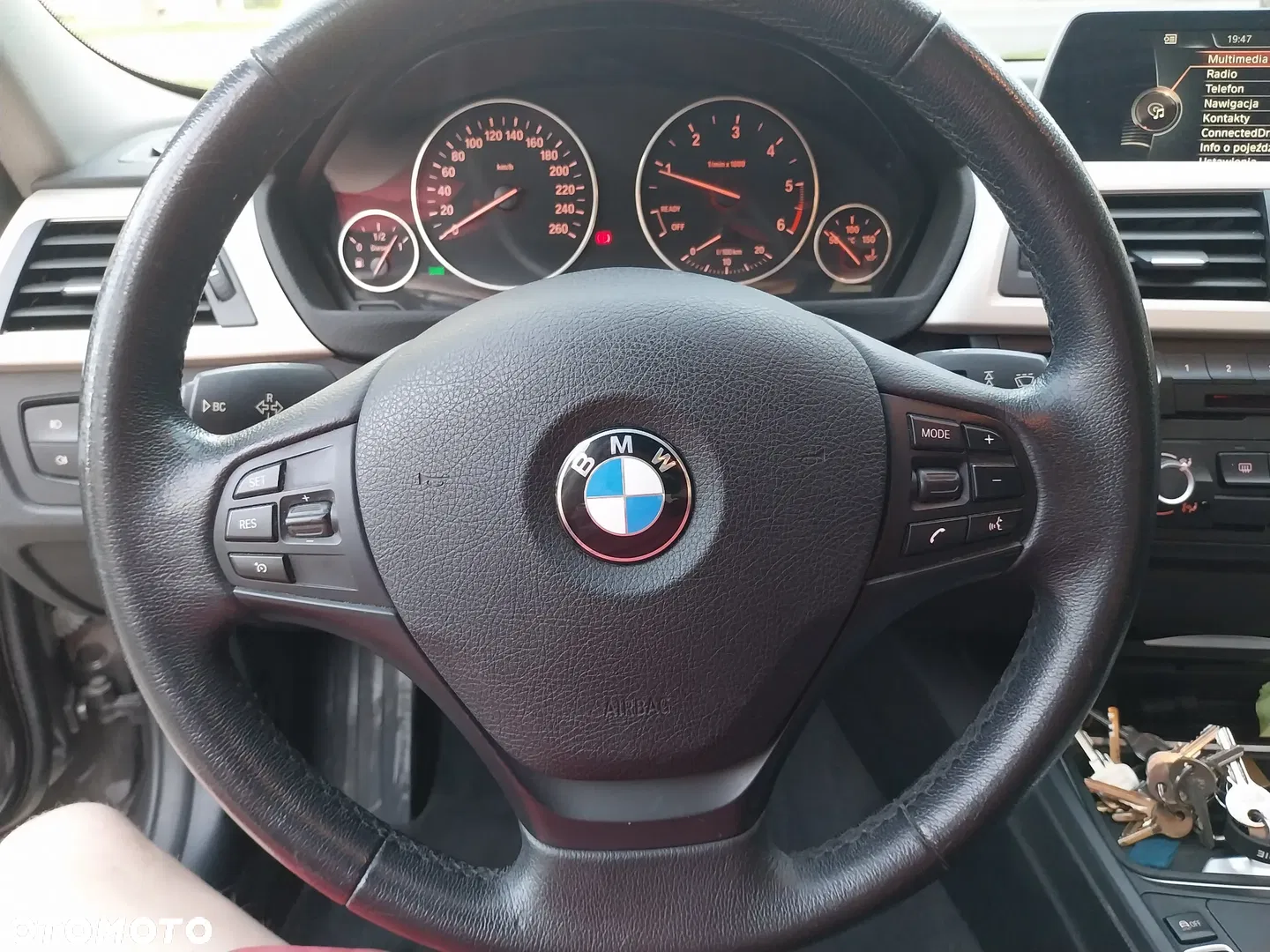2015 BMW Seria 3 316d Advantage, photograph 12