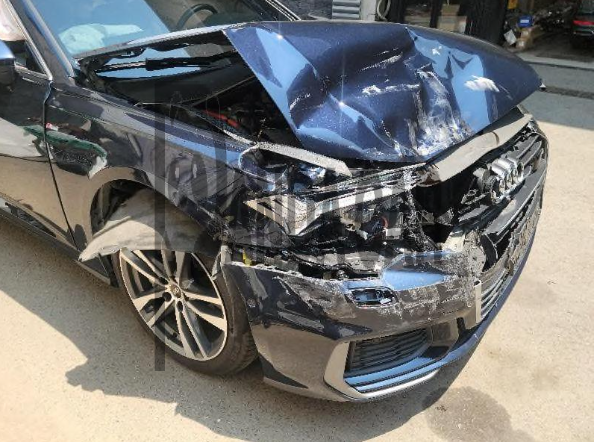 2021 Audi A6 45 TFSI quattro, photograph 3