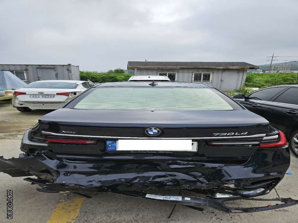 2022 BMW 730Ld xDrive, photograph 3
