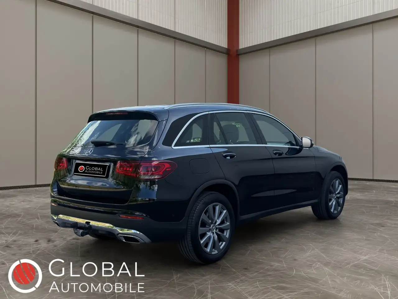 2019 Mercedes-Benz GLC 220 d 4MATIC Offroad°PANO°AHK°NAVI°KAM°LED°, photograph 2