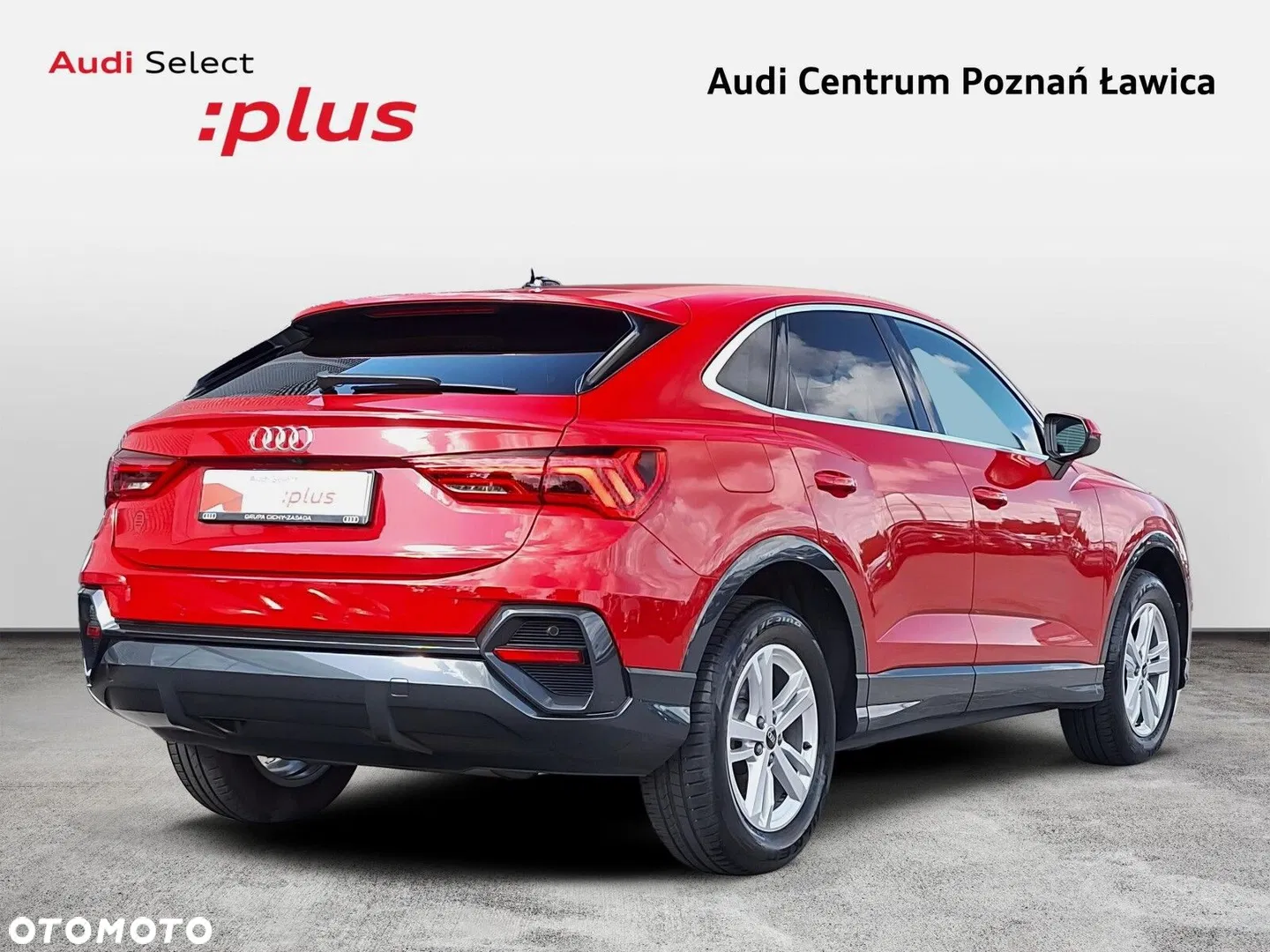2025 Audi Q3 Sportback 35 TFSI mHEV S tronic, photograph 2
