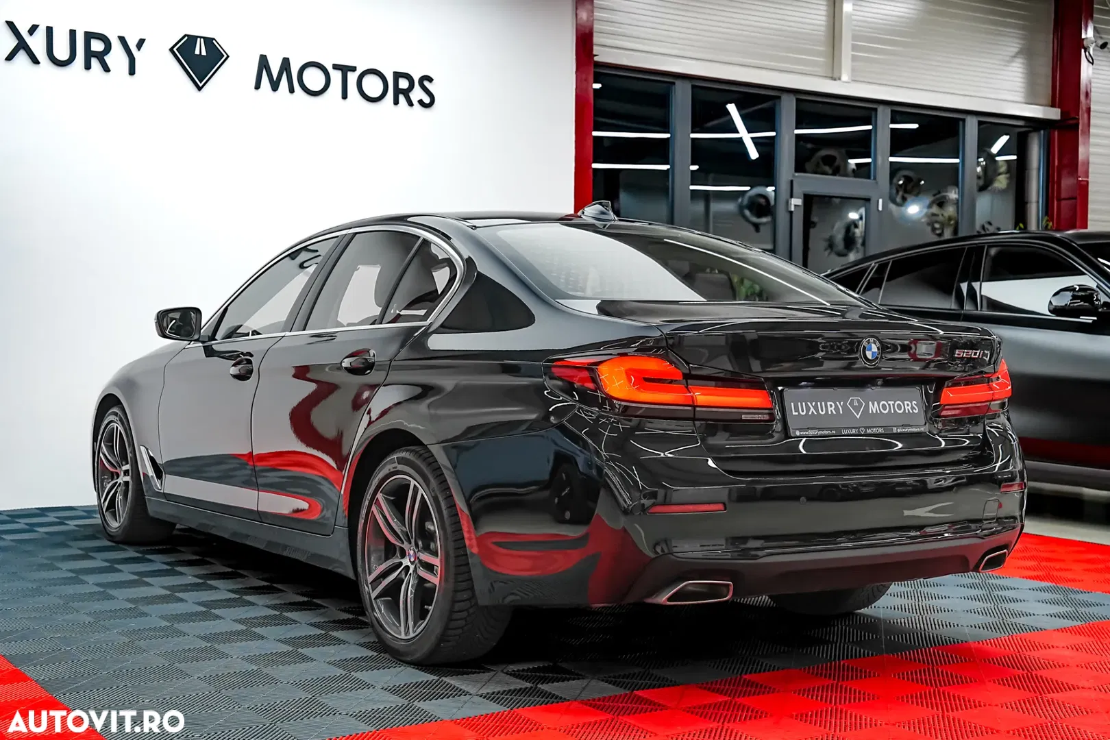 2022 BMW Seria 5 520i Aut. Sport Line, photograph 7