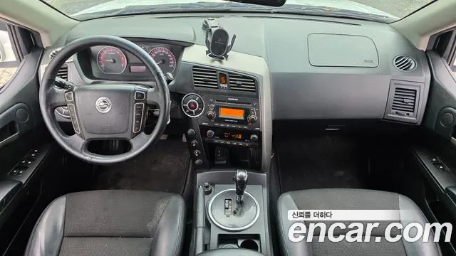 2013 KG_Mobility_Ssangyong KORANDO CX5 2WD, photograph 4