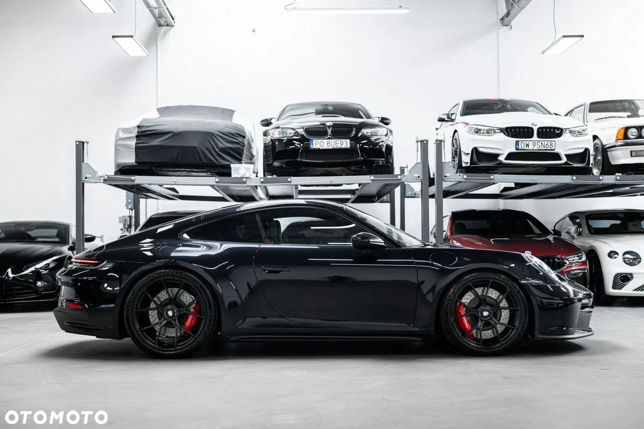 2021 Porsche 911 GT3 Touring PDK, photograph 4