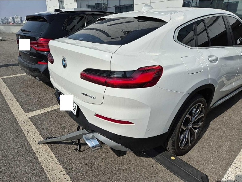 2025 BMW X4 xDrive20i, photograph 7
