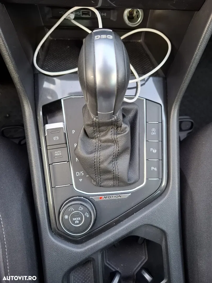 2018 Volkswagen Tiguan 2.0 TDI DPF DSG 4Mot Comfortline, photograph 9