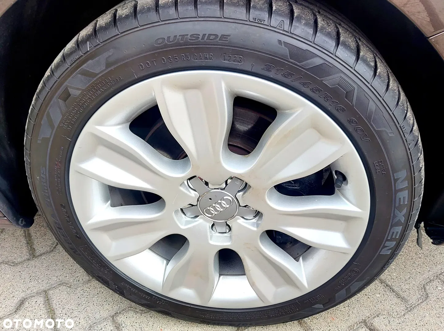 2011 Audi A1 3-drzwiowe 1.6 TDI S line Sportpaket, photograph 12
