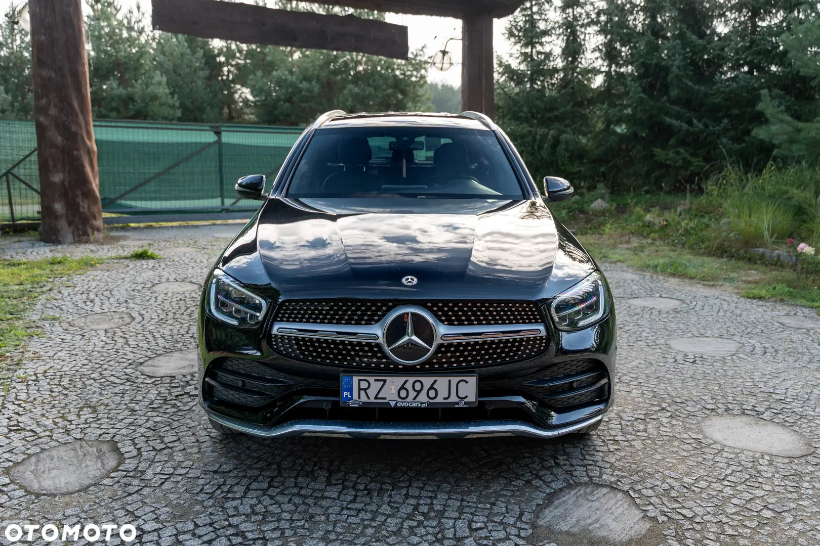 2020 Mercedes-Benz GLC 200 d 4Matic 9G-TRONIC AMG Line, photograph 5
