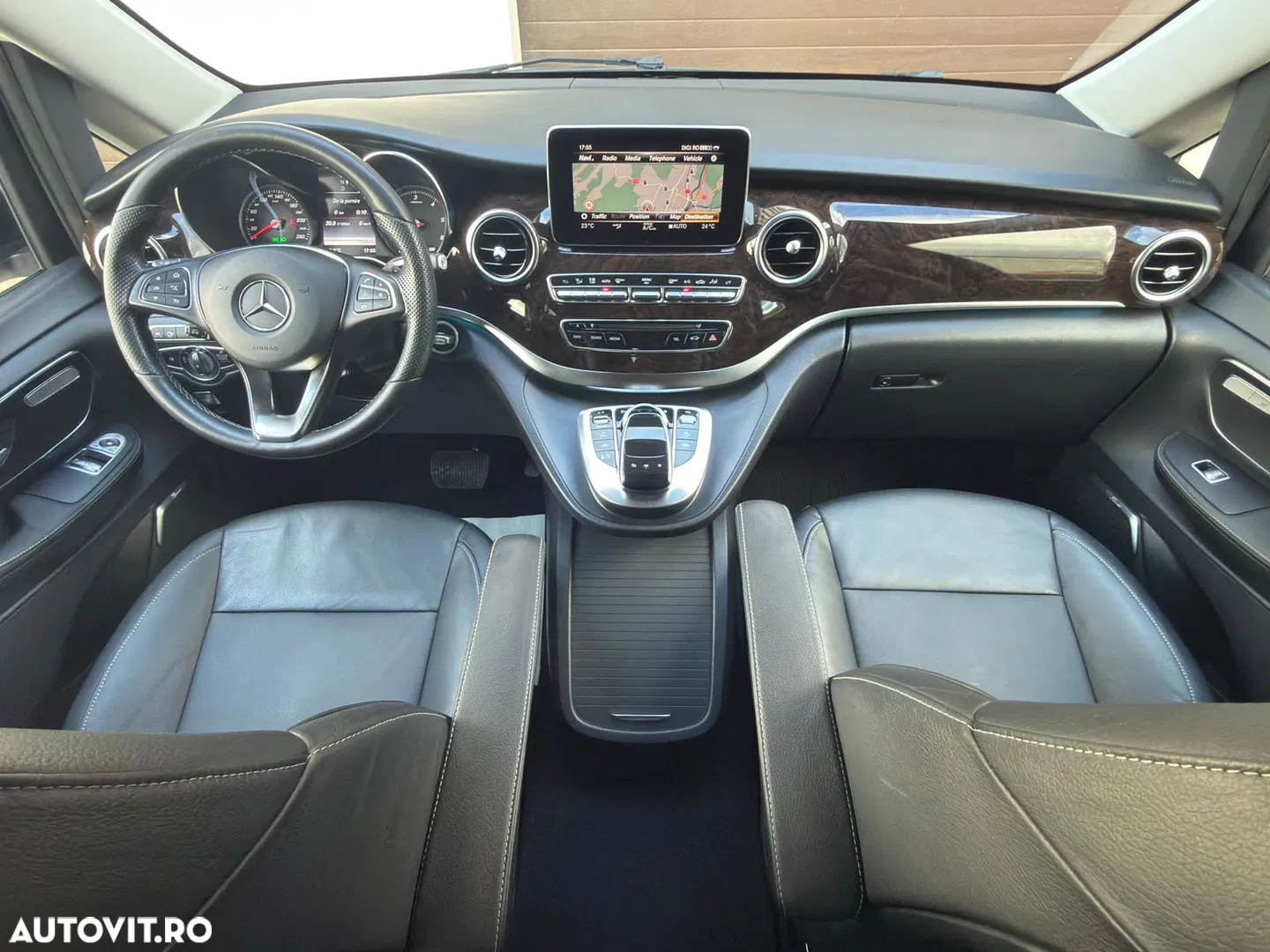 2019 Mercedes-Benz V 250 BlueTEC Aut. Long Avantgarde, photograph 2