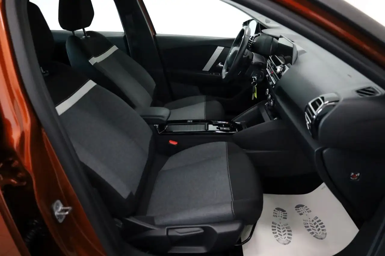 2021 Citroen C4 Lim. Feel App Connect,PDC,8 fach bereift, photograph 5