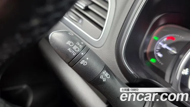 Renault-KoreaSamsung QM6 Gasoline 2WD RE Signature — photo 1 of 32