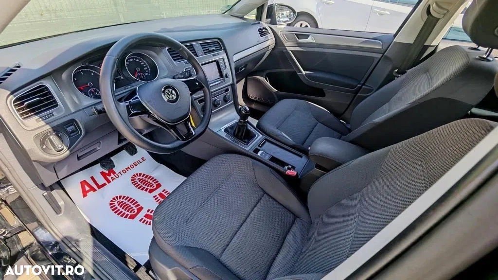 2014 Volkswagen Golf, photograph 4