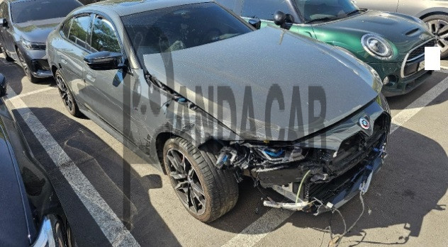 2023 BMW i4 M50, photograph 2