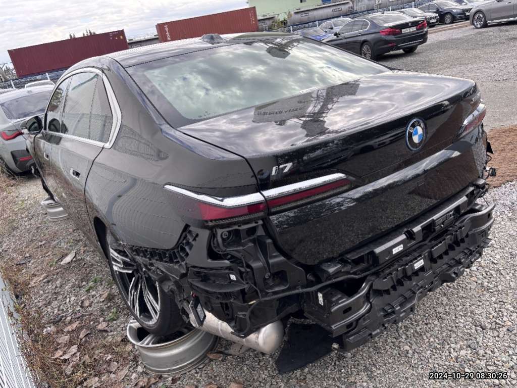 2024 BMW i7 xDrive60 M 2024 model, photograph 9