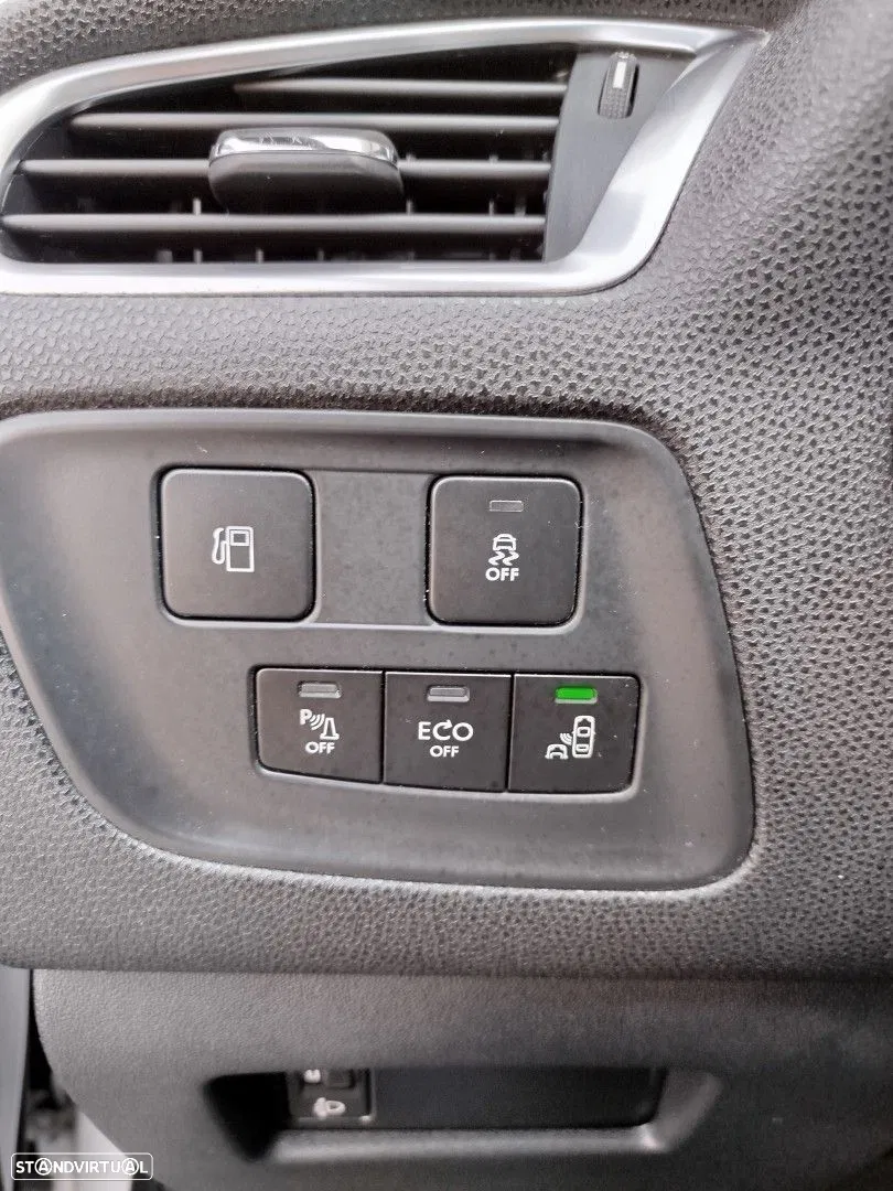 2015 Citroën DS4 1.2 PureTech So Chic, photograph 11