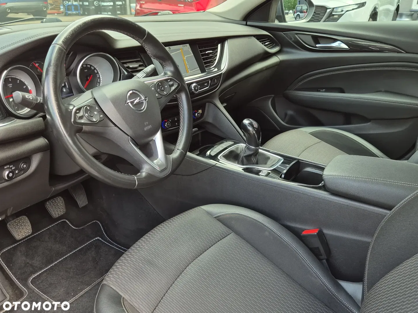 2017 Opel Insignia 1.5 T GPF Elite S&S, photograph 9