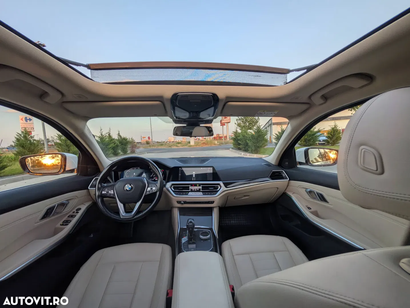 2019 BMW Seria 3, photograph 6