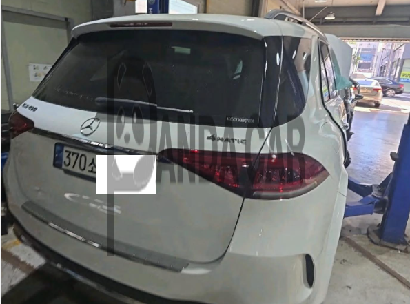 2021 Mercedes-Benz GLE450 4MATIC, photograph 1