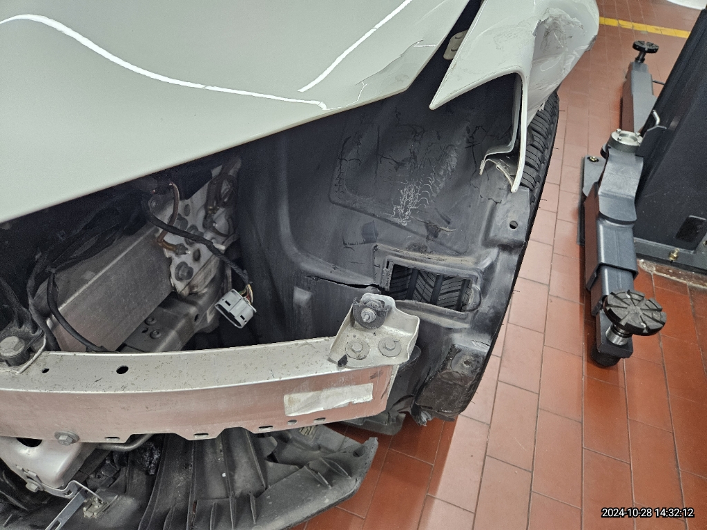 2018 Mercedes-Benz E300 4Matic, photograph 1