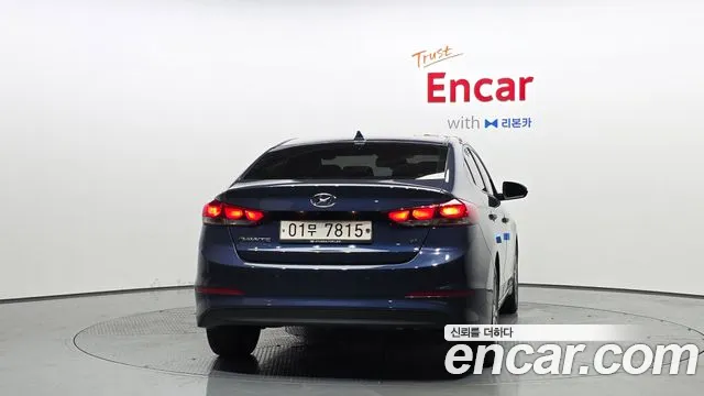 Hyundai AVANTE 1.6 GDI Value Plus — photo 1 of 31