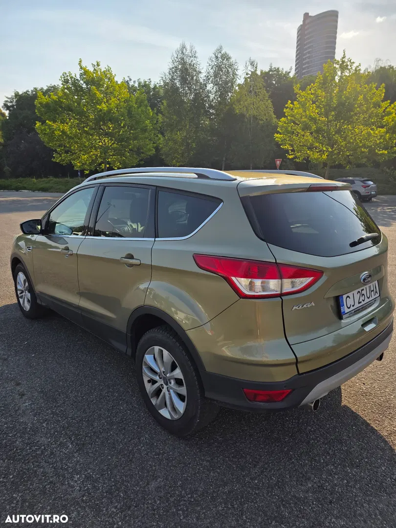 2013 Ford Kuga 2.0 TDCi 4x4 Aut. SYNC, photograph 2