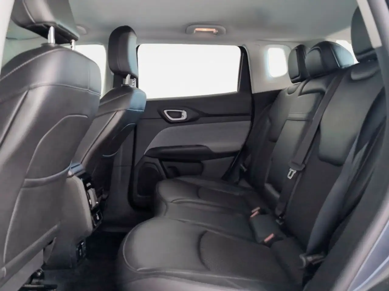 2022 Jeep Compass 1.3 Gse T4 Longitude 4x2 130, photograph 12