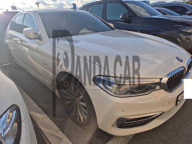 2018 BMW 530d Luxury WLTP, photograph 3