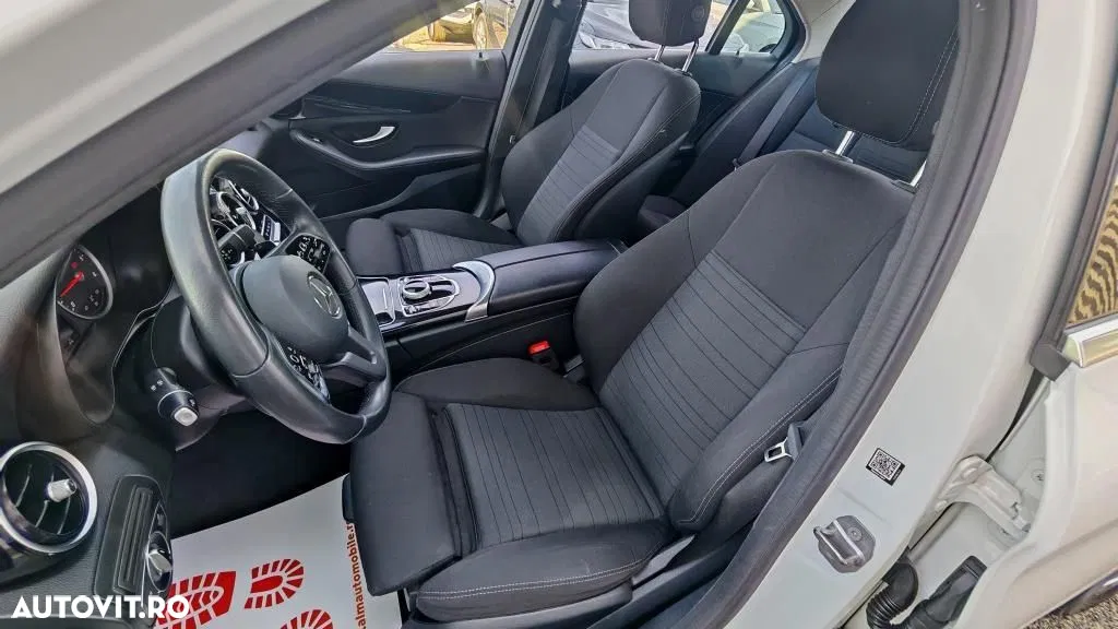 2019 Mercedes-Benz C, photograph 10