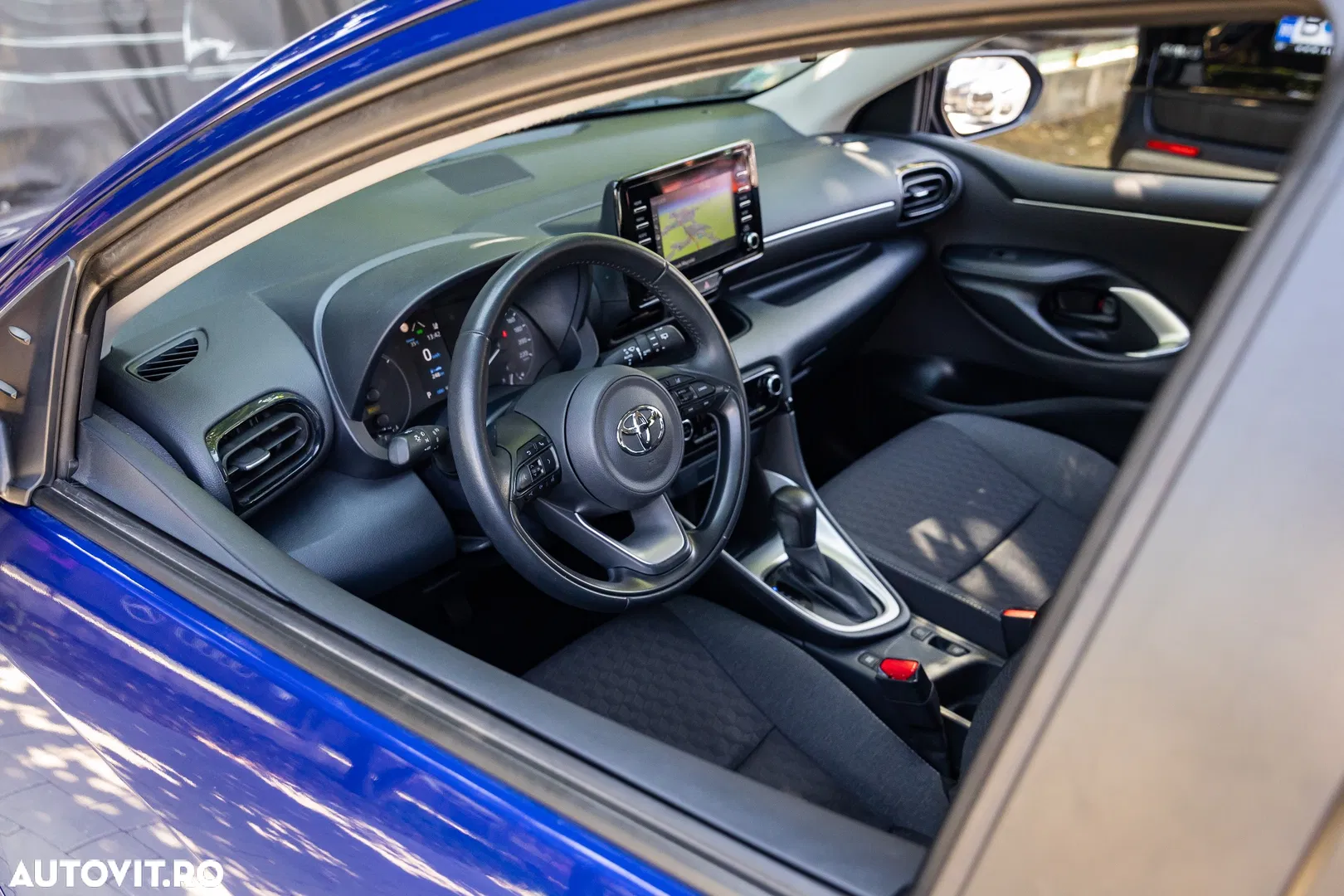 2023 Toyota Yaris 1.5 VVT-i HSD Exclusive Style, photograph 9
