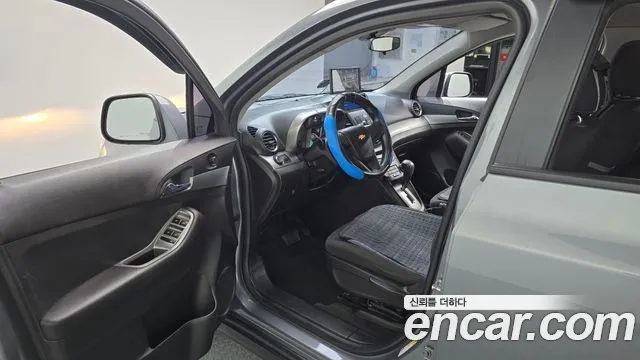 2015 ChevroletGMDaewoo Orlando LPG LS, photograph 11