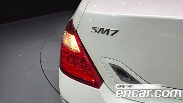 2010 Renault-KoreaSamsung SM7 LE, photograph 5