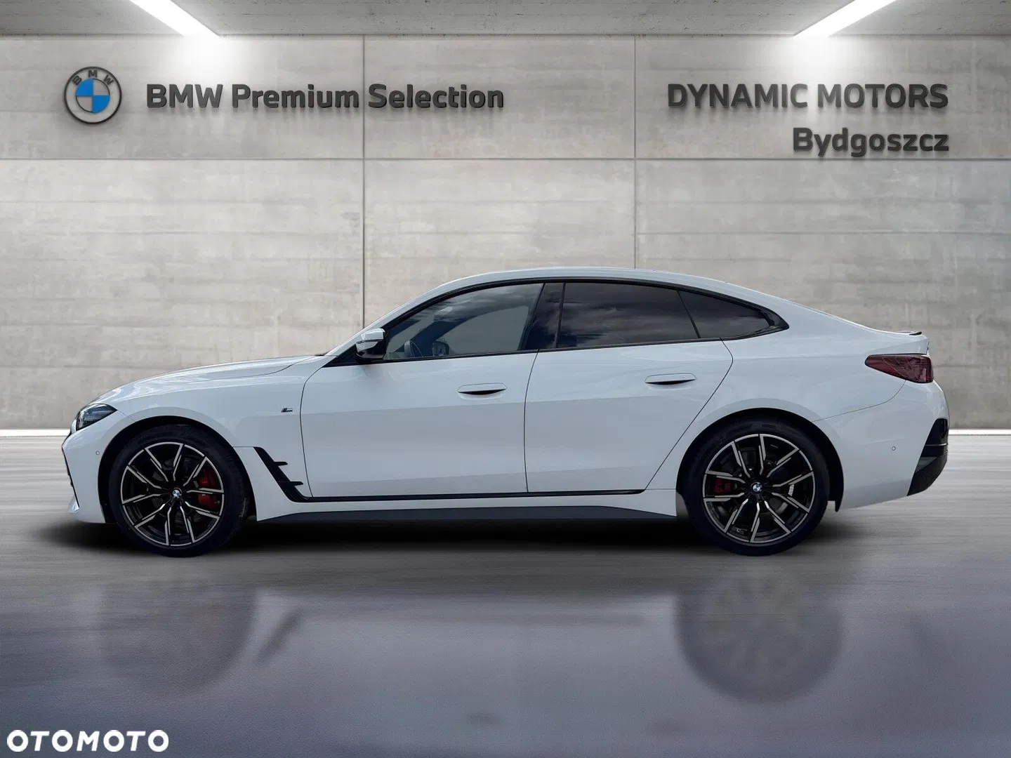2025 BMW Seria 4 430i xDrive M Sport sport, photograph 3