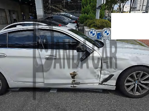 2018 BMW 520i, photograph 5
