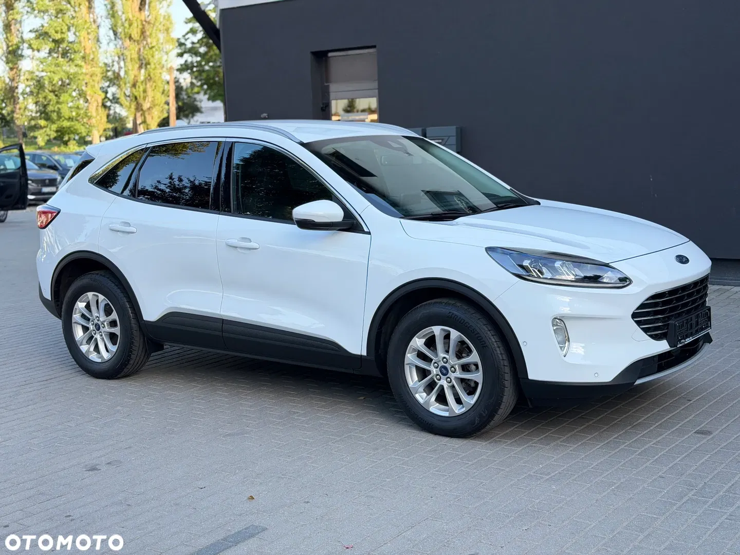 2023 Ford Kuga 2.5 Duratec FHEV TITANIUM X, photograph 8